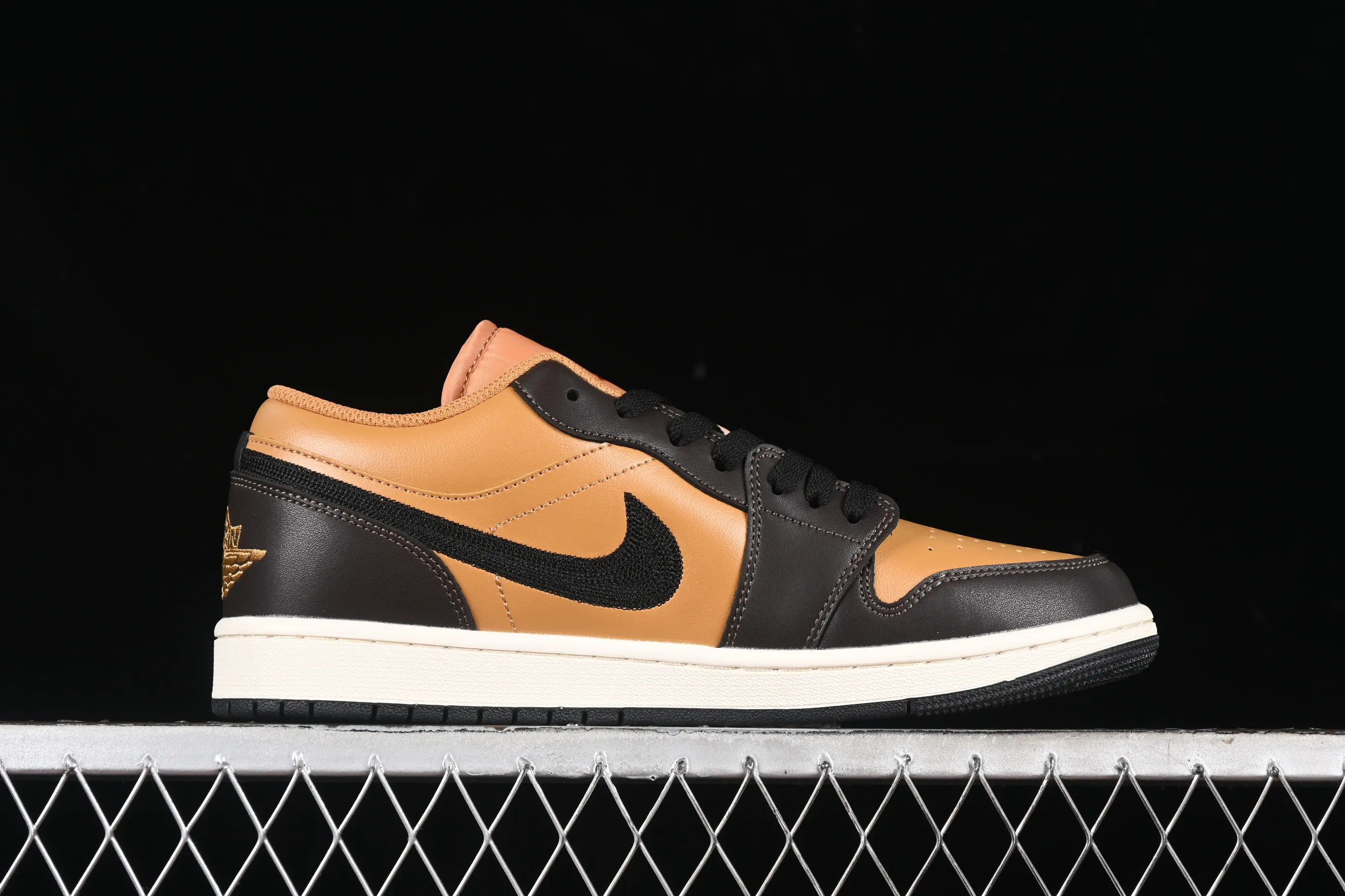 All categories Air Jordan Jordan series basketball shoes Air Jordan 1 Low Air Jordan 1 Low "Flax/Baroque Brown" AJ1 Joe 1 Tan low-top cultural basketball shoes HQ3603-201